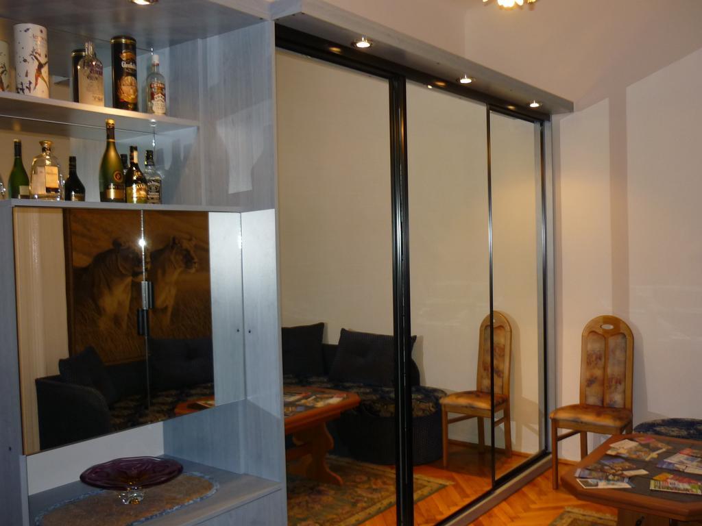 Joe Apartamento