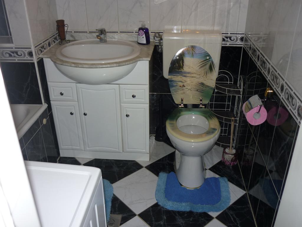 Joe Apartamento *